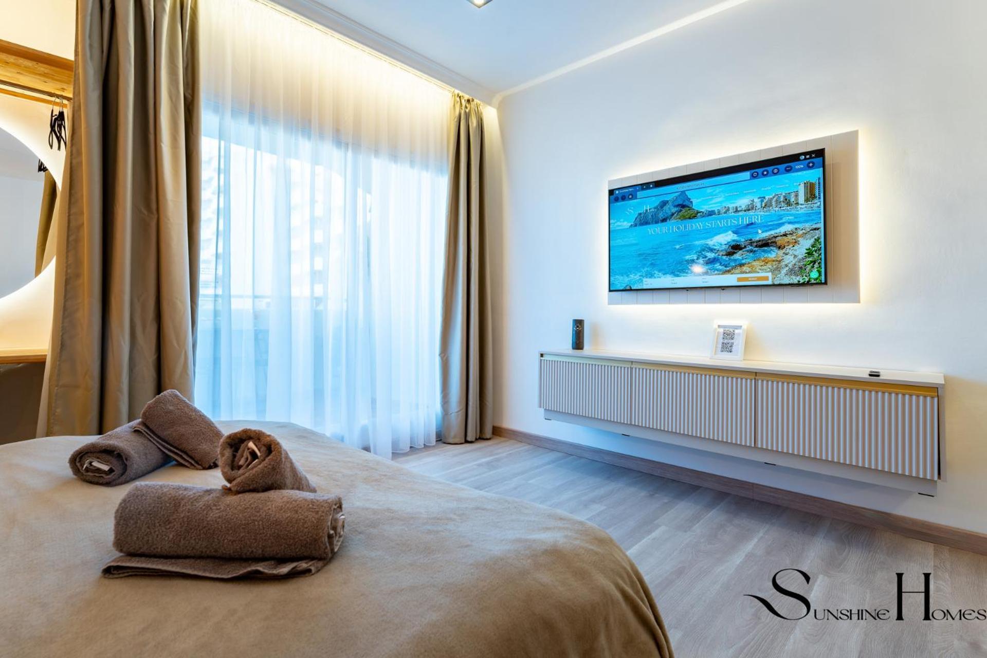 Seaview Beachfront Studio With Aqua Park & Balcony Benalmadena Luaran gambar