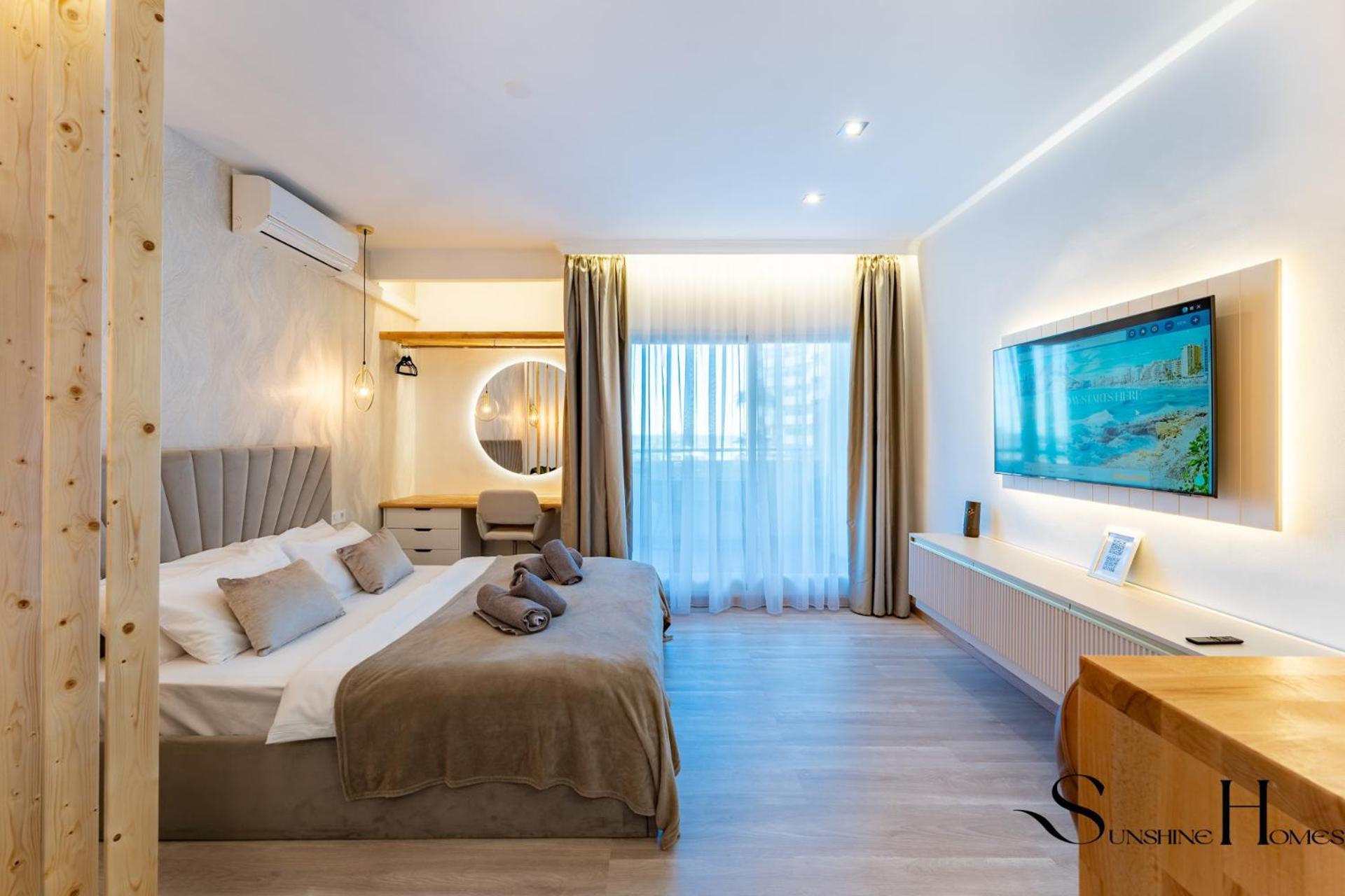 Seaview Beachfront Studio With Aqua Park & Balcony Benalmadena Luaran gambar