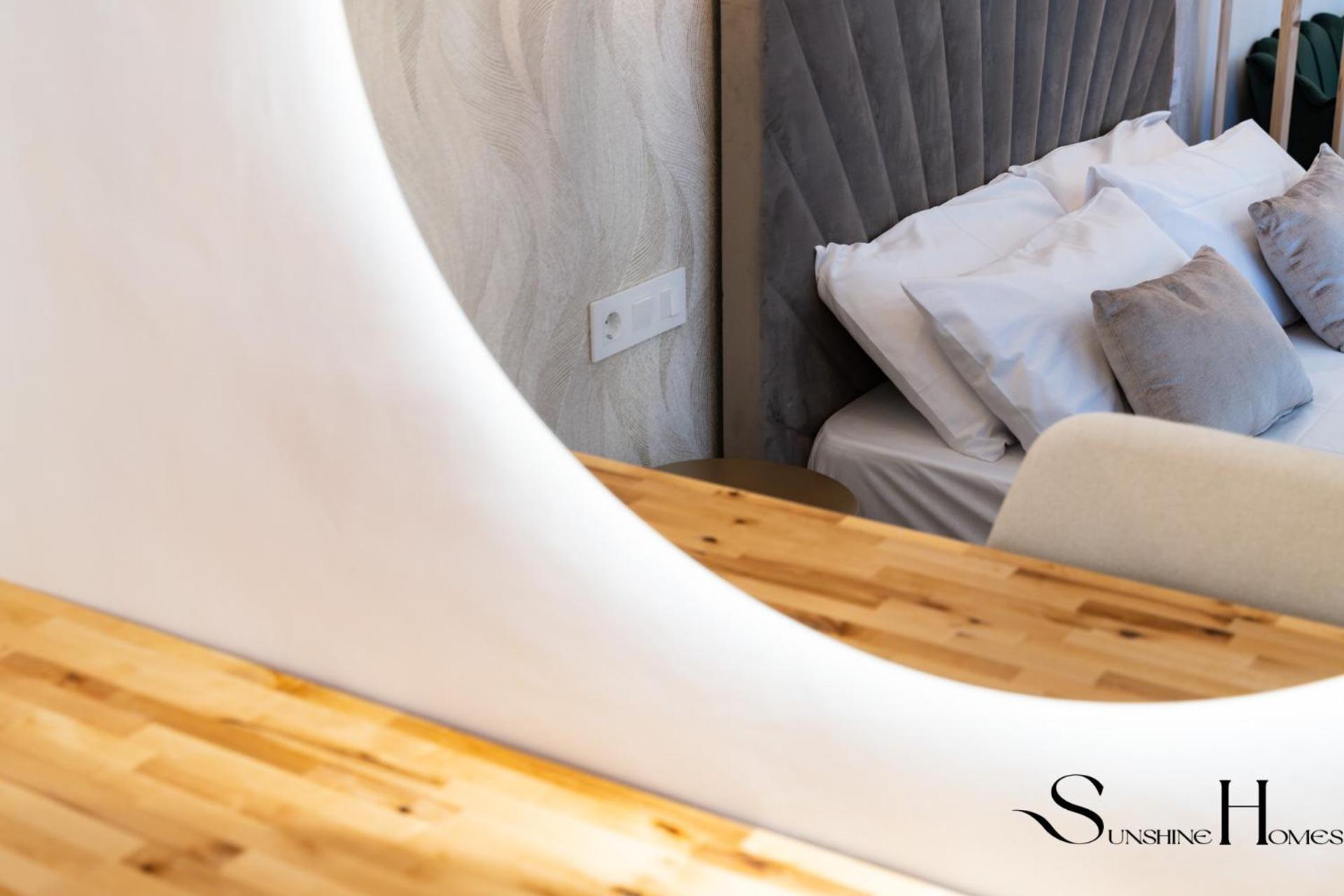 Seaview Beachfront Studio With Aqua Park & Balcony Benalmadena Luaran gambar